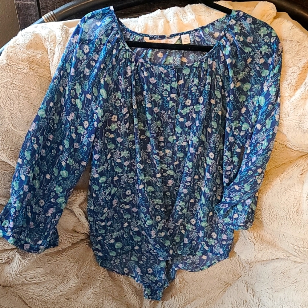 3/4 sleeve Lauren conrad blouse